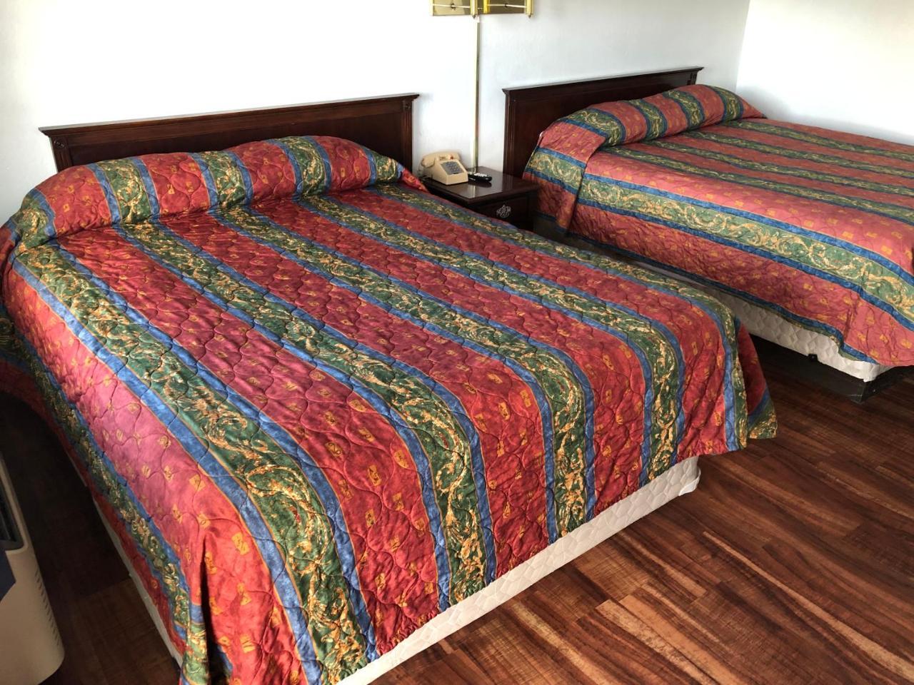 America'S Best Travel Inn Reno Esterno foto