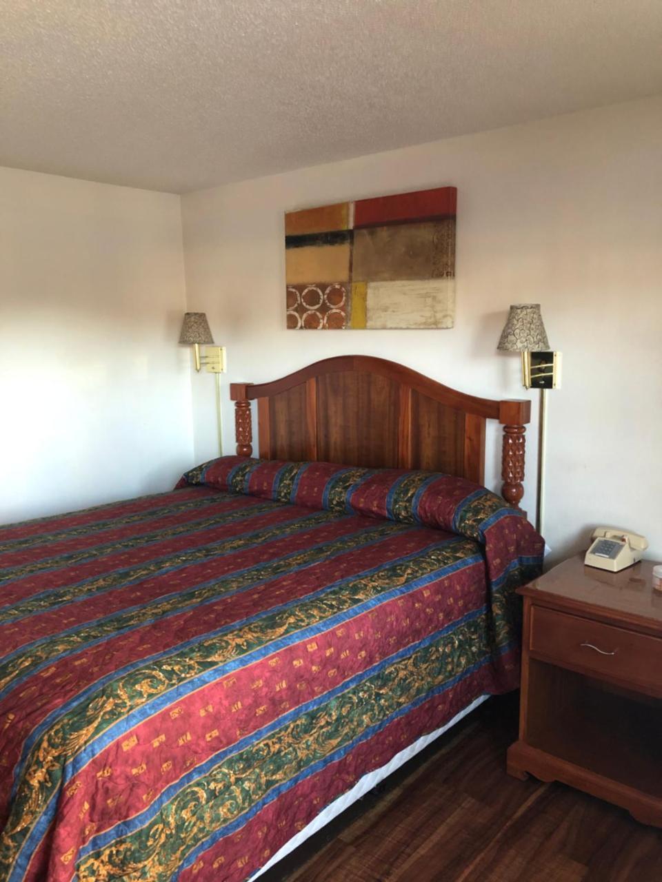 America'S Best Travel Inn Reno Esterno foto