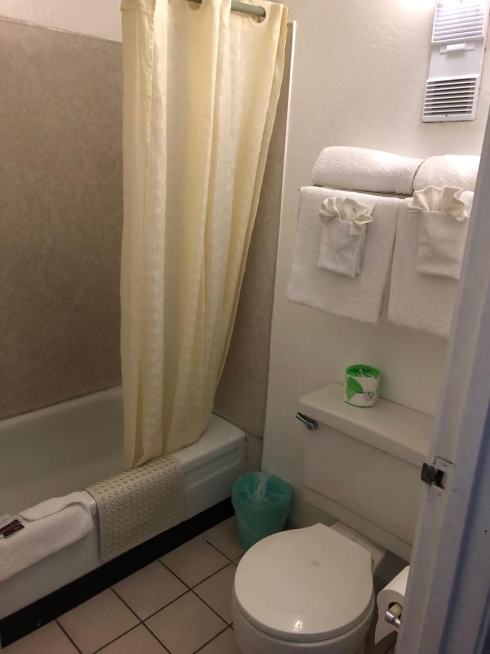 America'S Best Travel Inn Reno Esterno foto